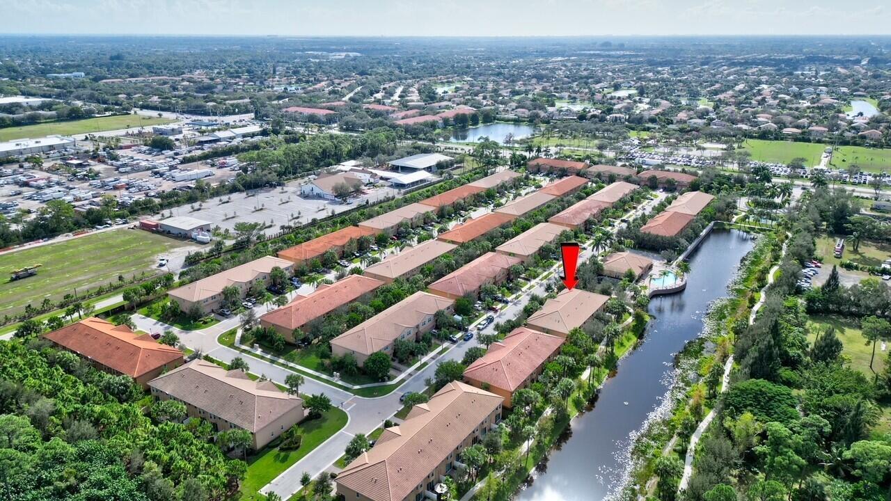 COLONY RESERVE AT LAKE WORTH - Residential Lease