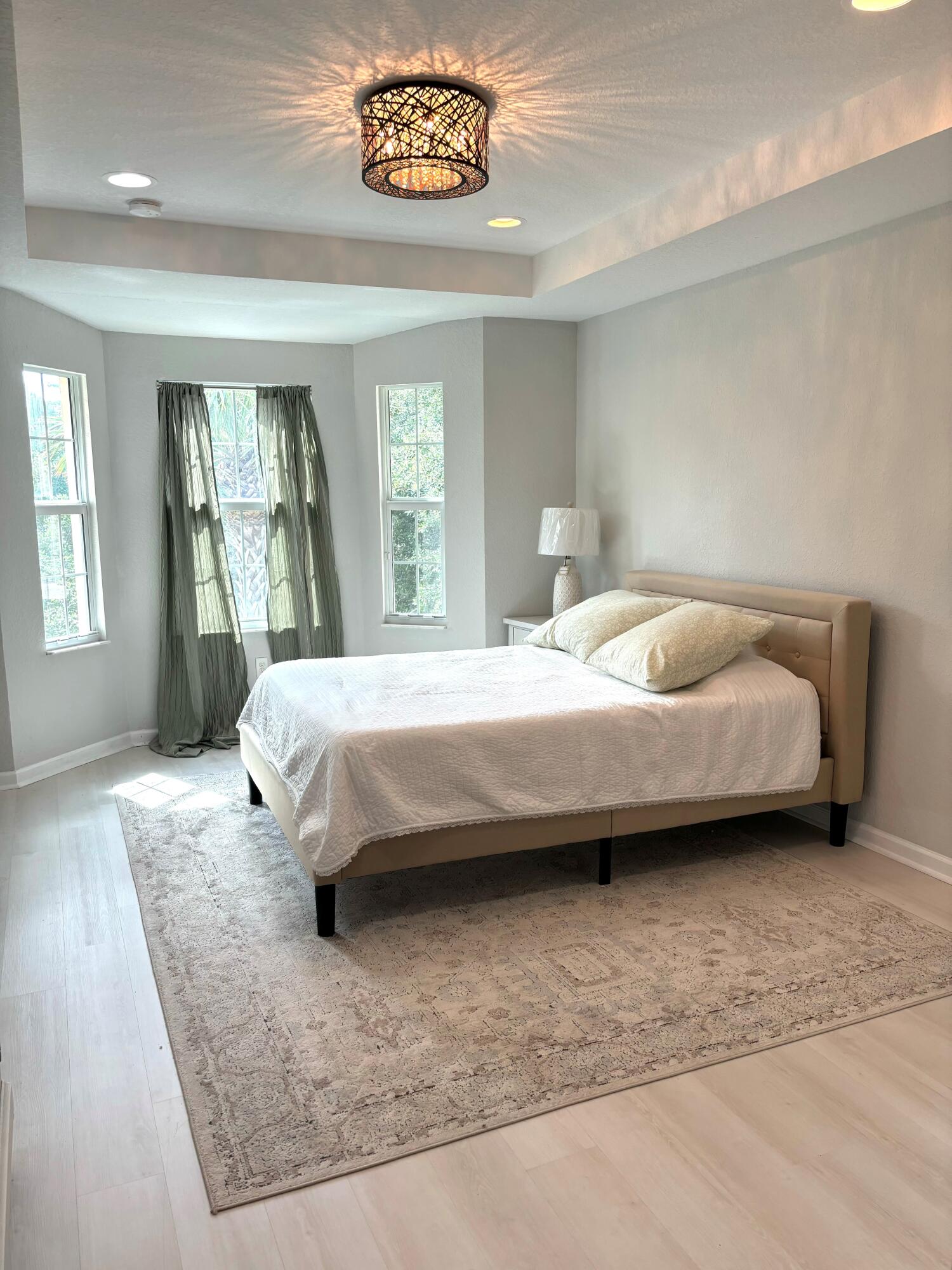 COLONY RESERVE AT LAKE WORTH - Residential Lease