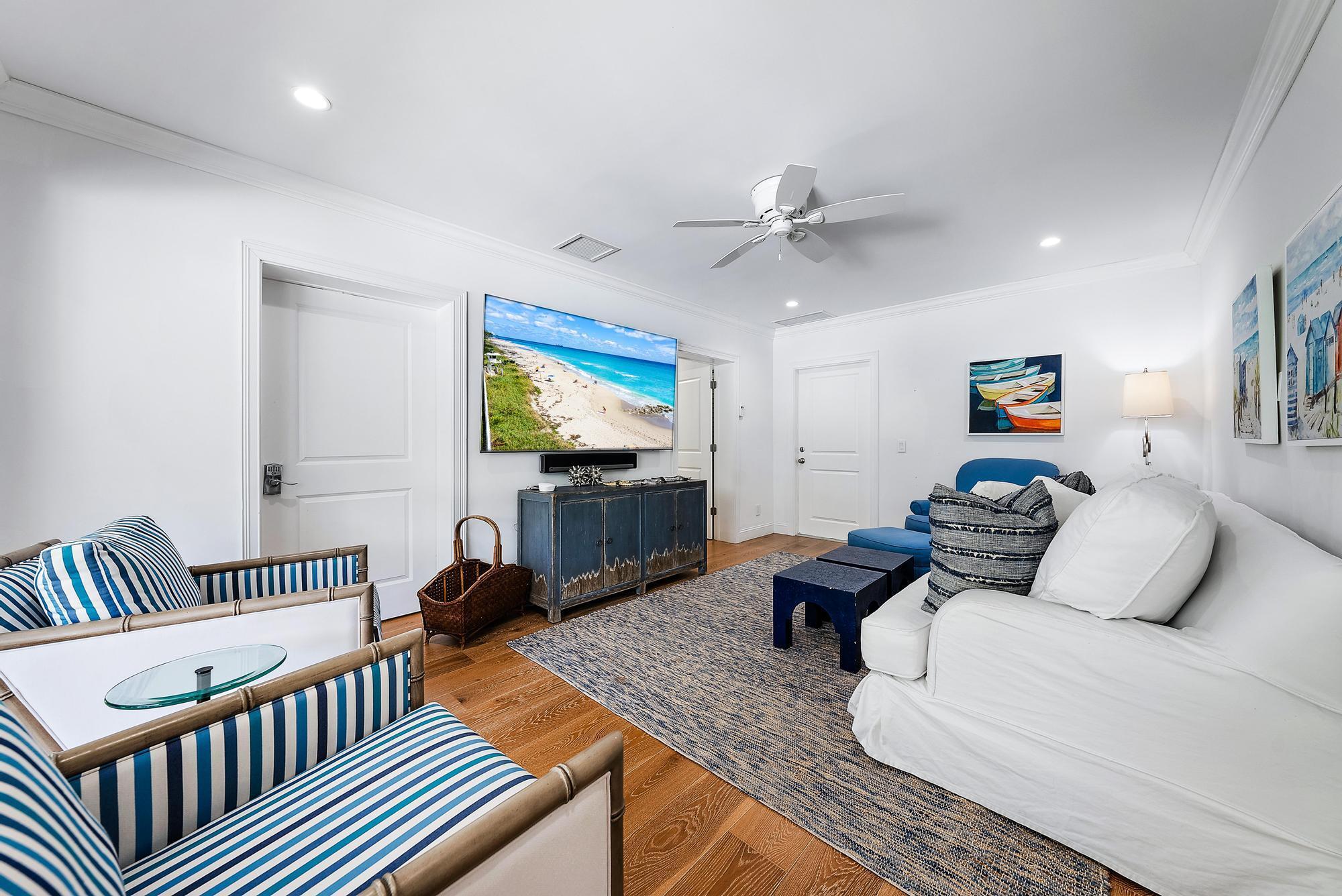 ESSEX LANE IN - Residential