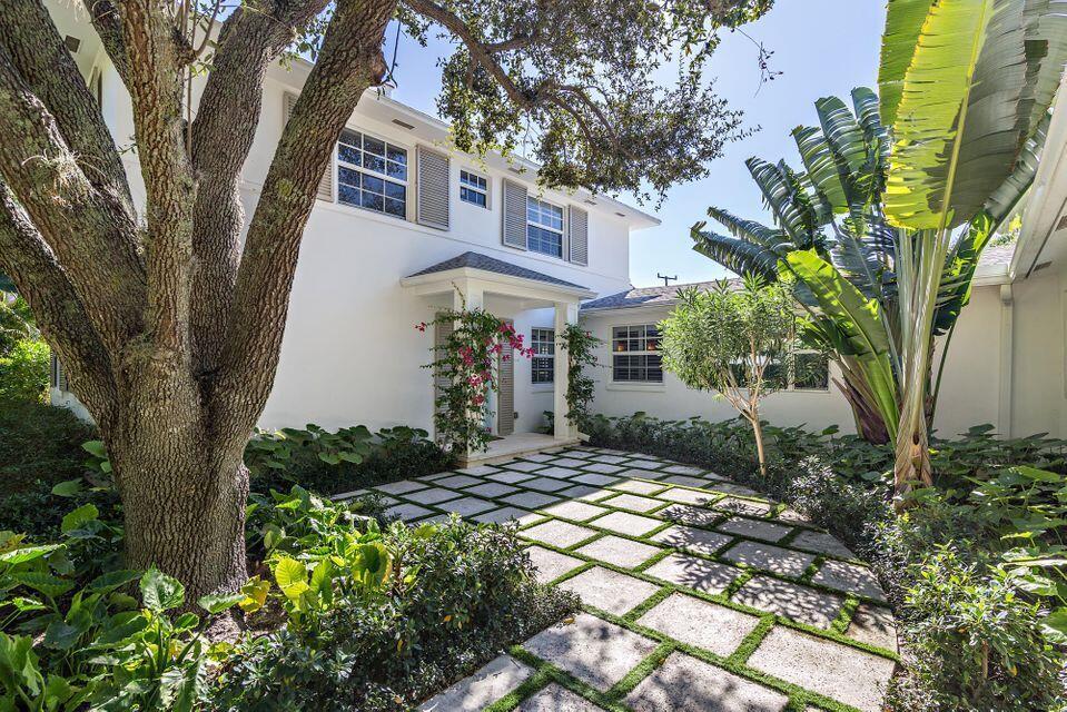 ESSEX LANE IN - Residential