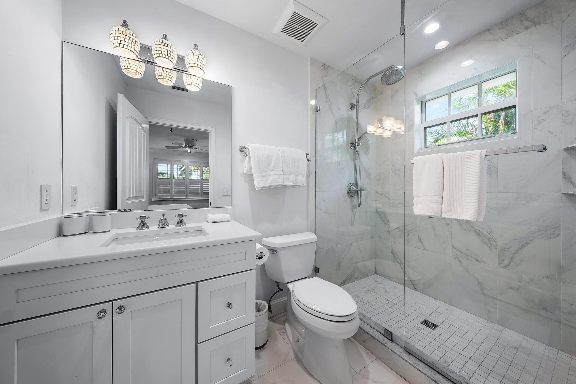 ESSEX LANE IN - Residential