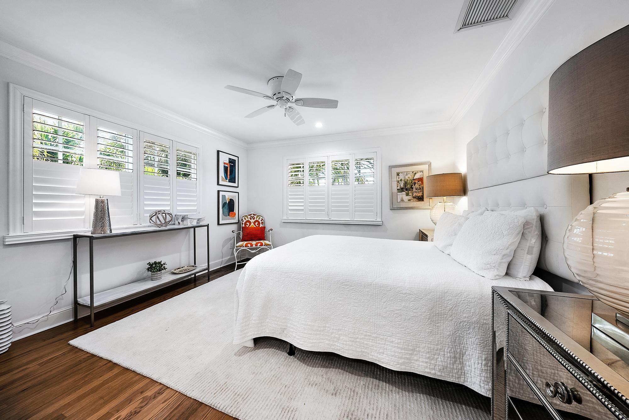 ESSEX LANE IN - Residential