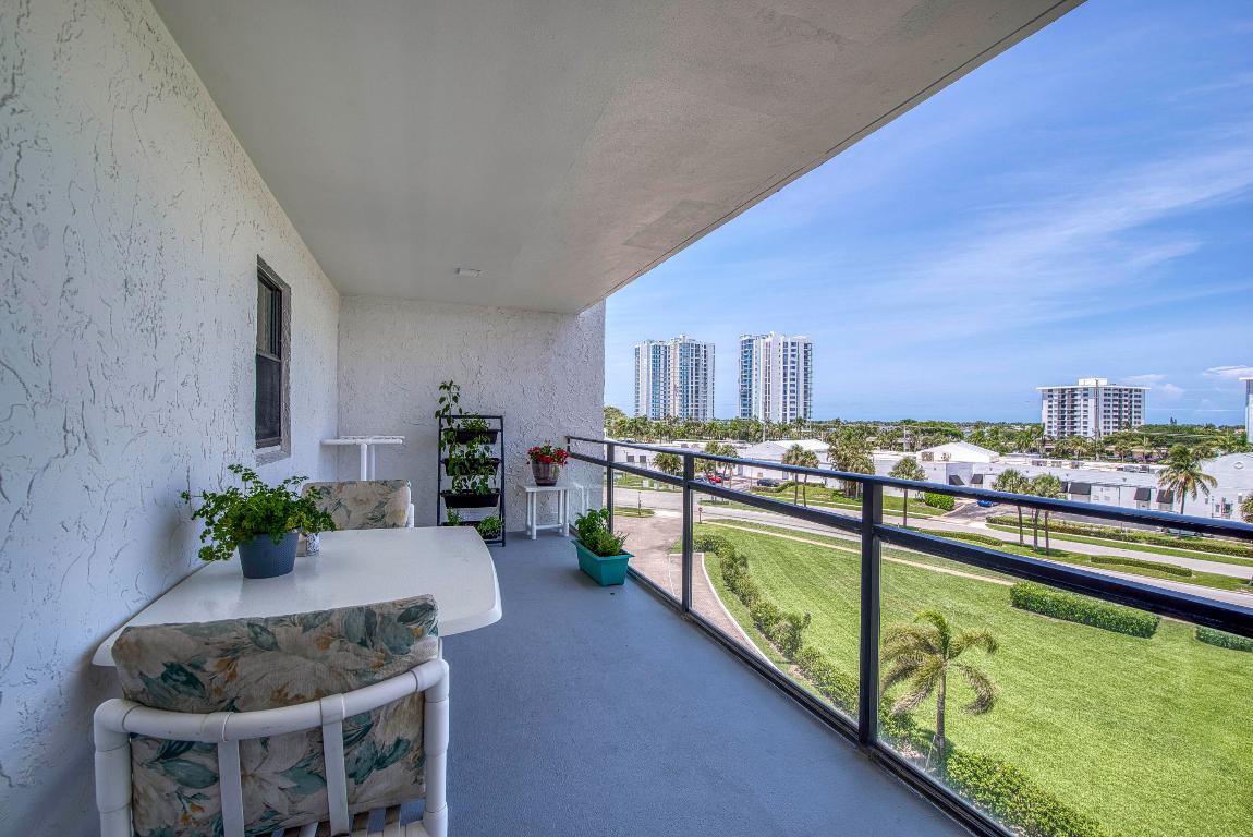 Gemini Condo - Residential