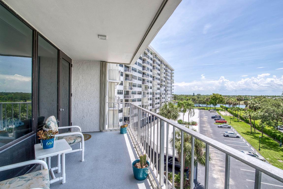 Gemini Condo - Residential