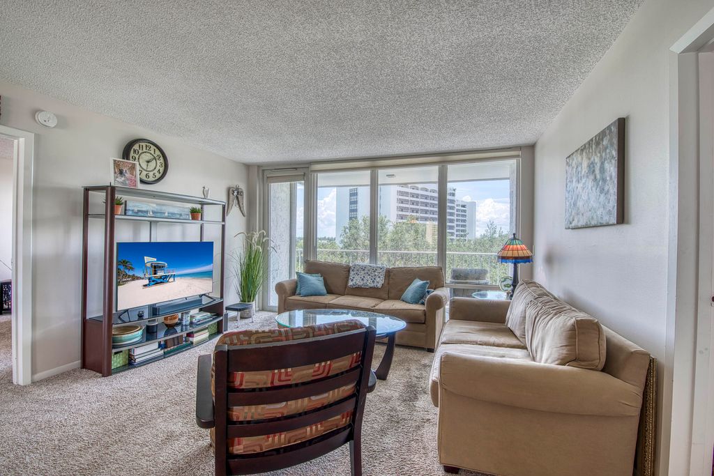 Photo of 336 Golfview Road #518, North Palm Beach, FL 33408 (MLS # R11143090)