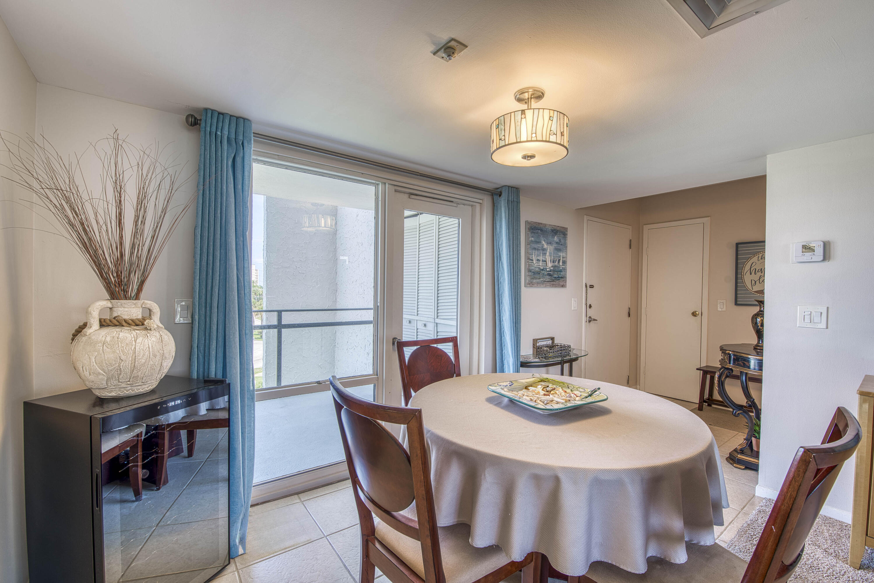 Gemini Condo - Residential