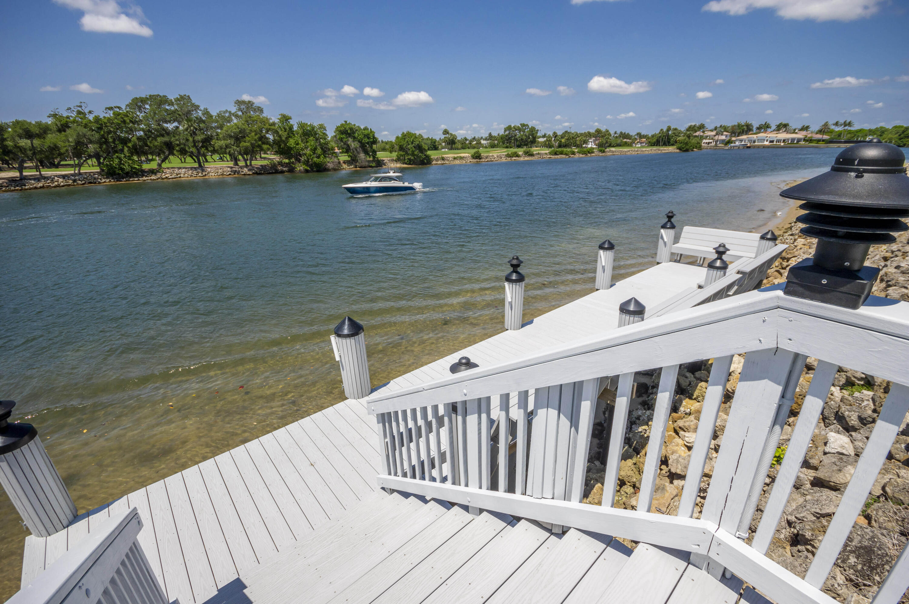 Gemini Condo - Residential