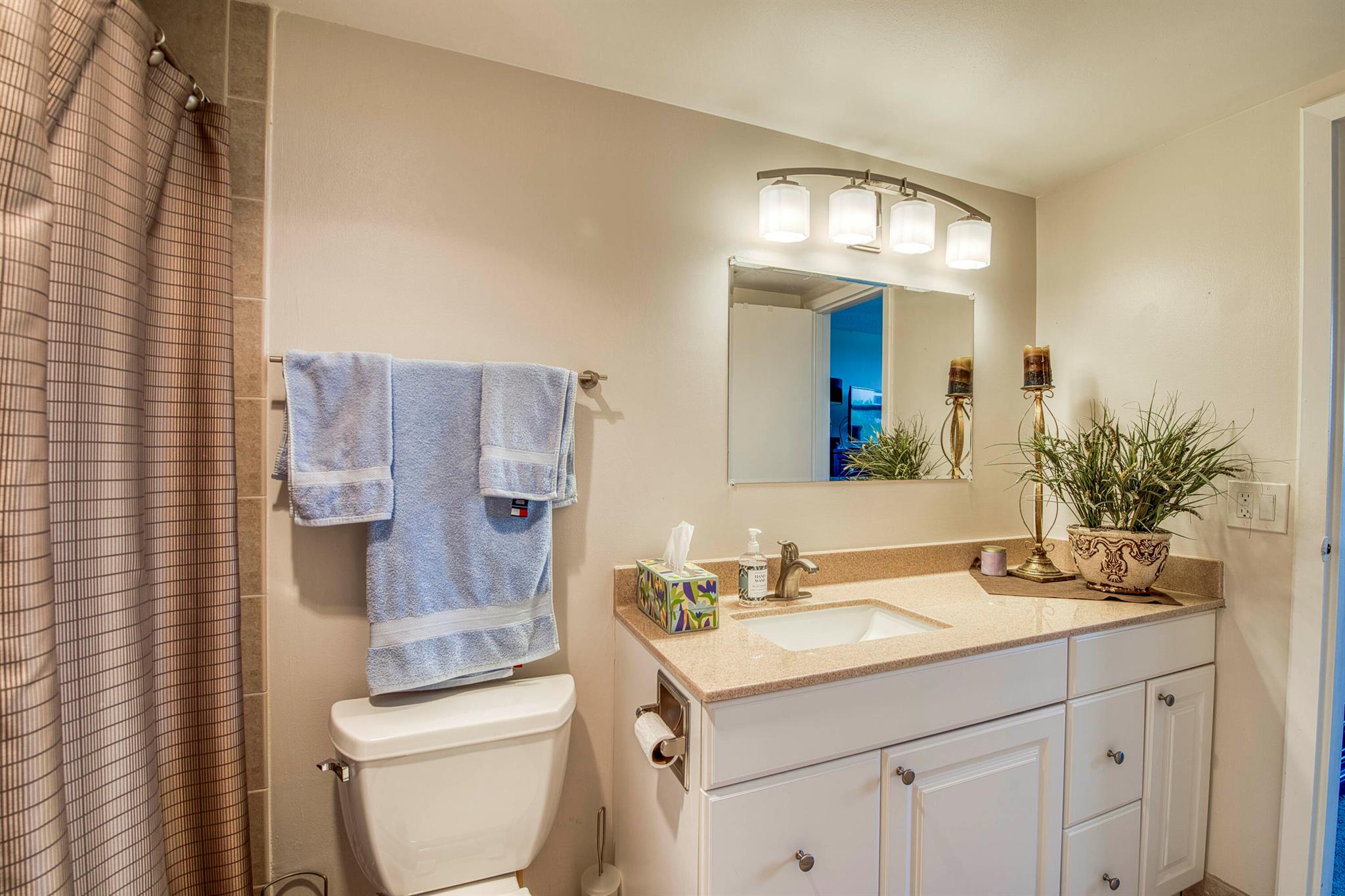 Gemini Condo - Residential