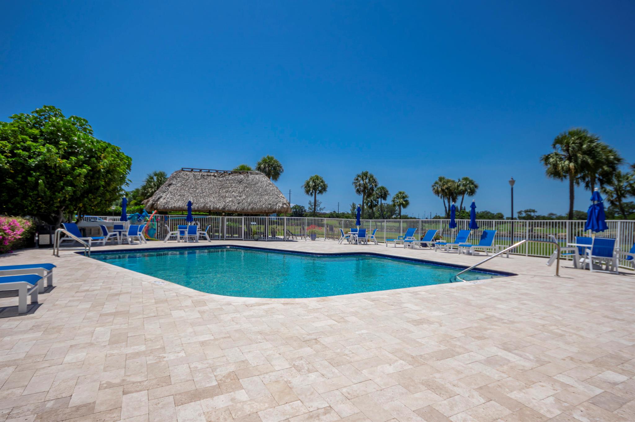 Gemini Condo - Residential