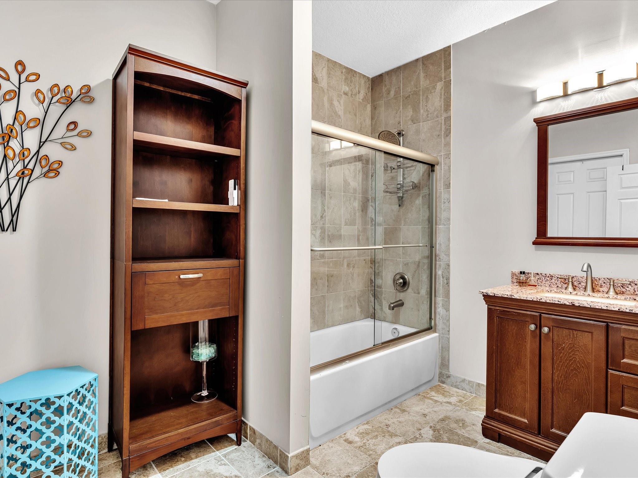 MONTERRA PLAT - Residential Lease