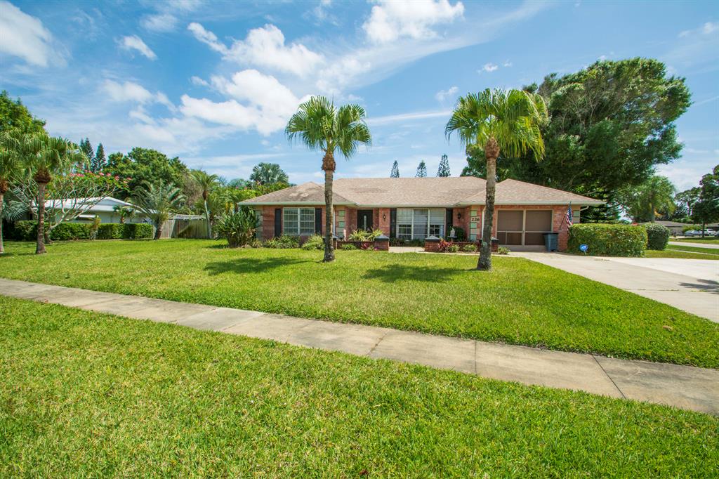 Photo of 226 SW Lucero Drive Dr, Port St Lucie, FL 34953 (MLS # R10792042)