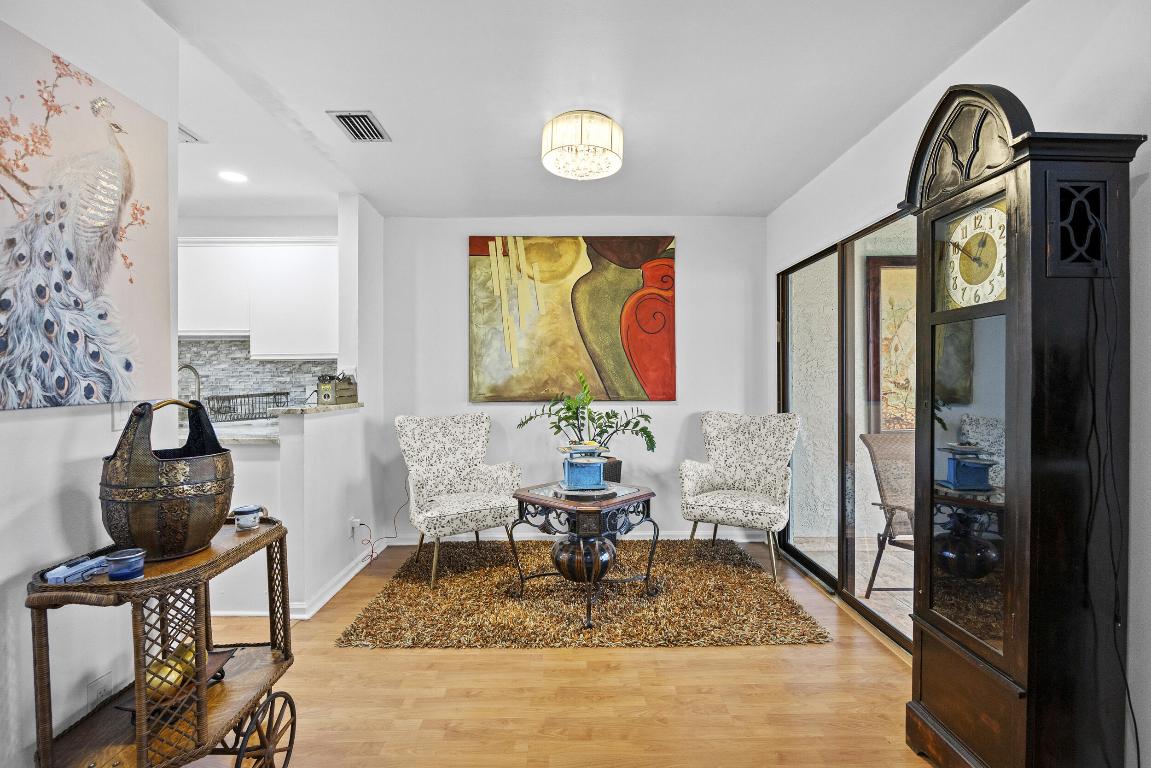 WOODBRIDGE LAKES - Residential