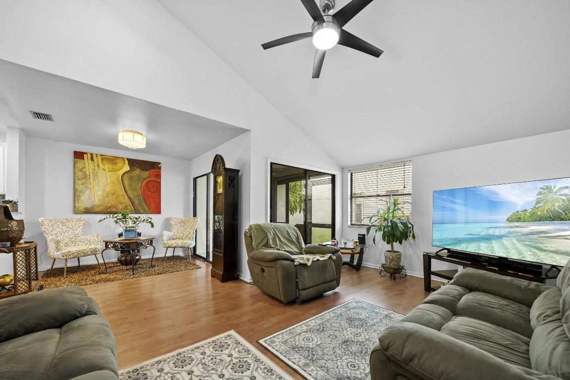 WOODBRIDGE LAKES - Residential