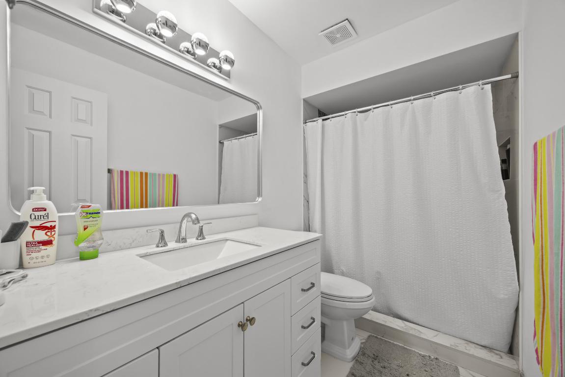 WOODBRIDGE LAKES - Residential