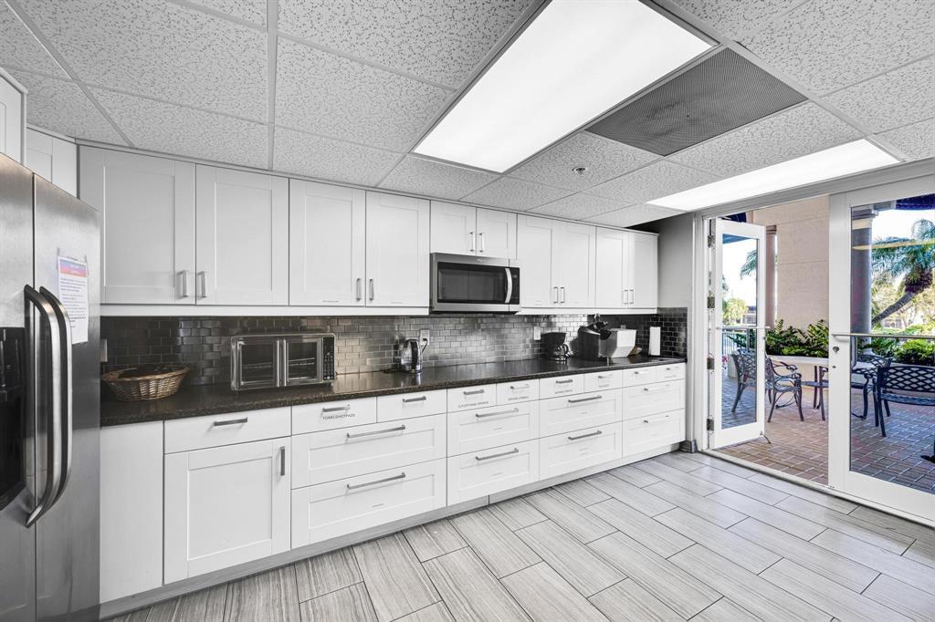 POINTE @ POMPANO BEACH CONDO - Residential