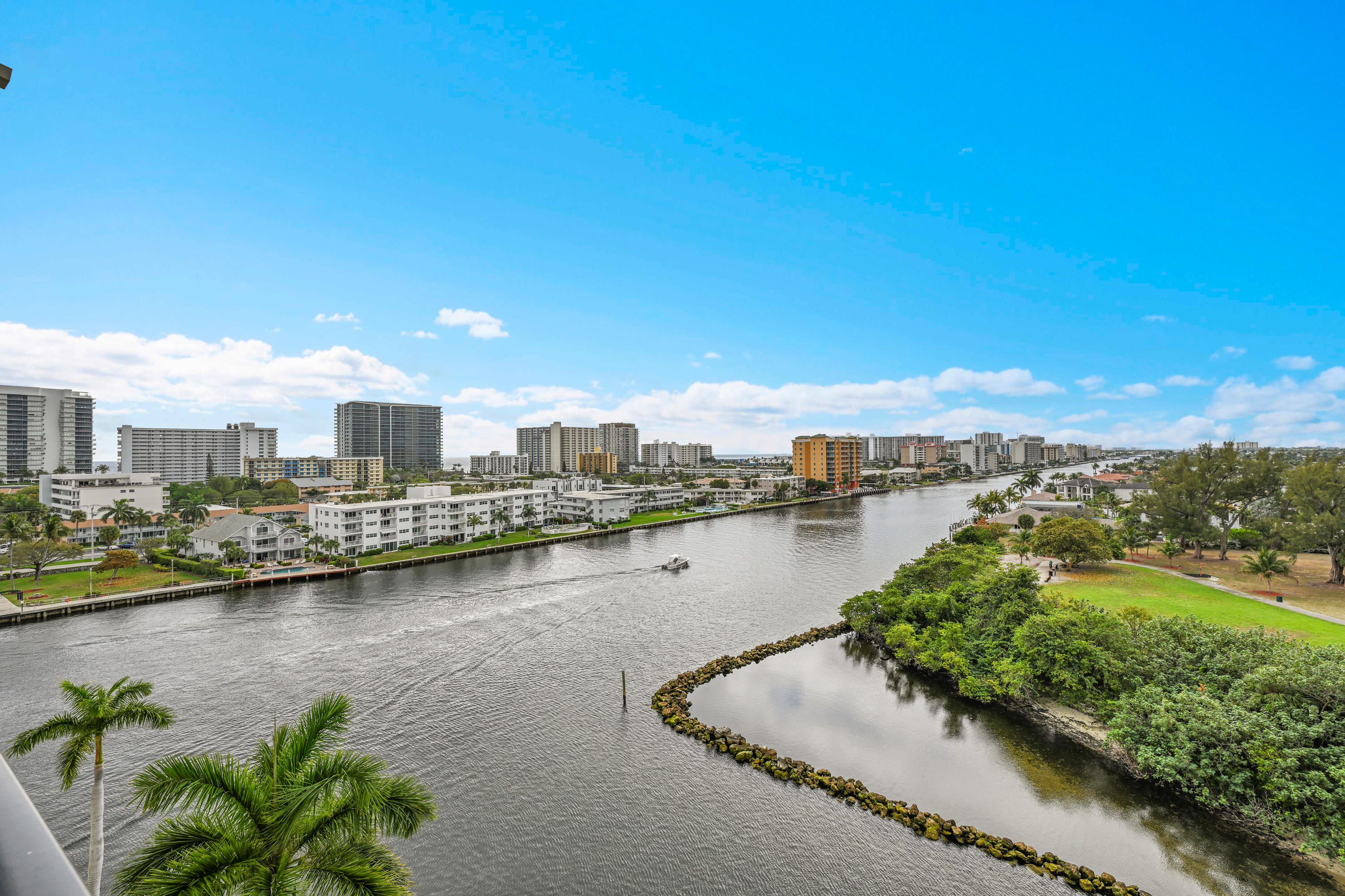 POINTE @ POMPANO BEACH CONDO - Residential