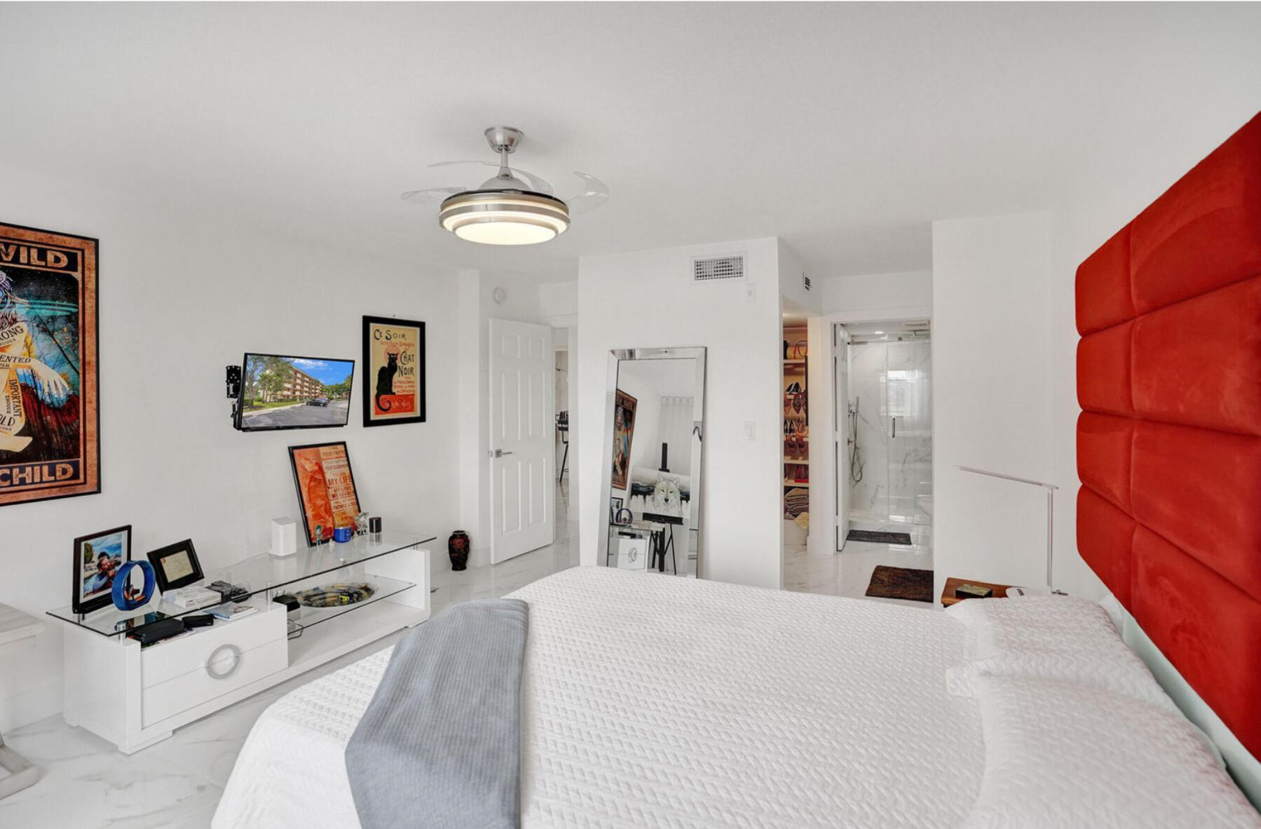 APPLEWOOD VILLAGE II-F CONDO - Residential