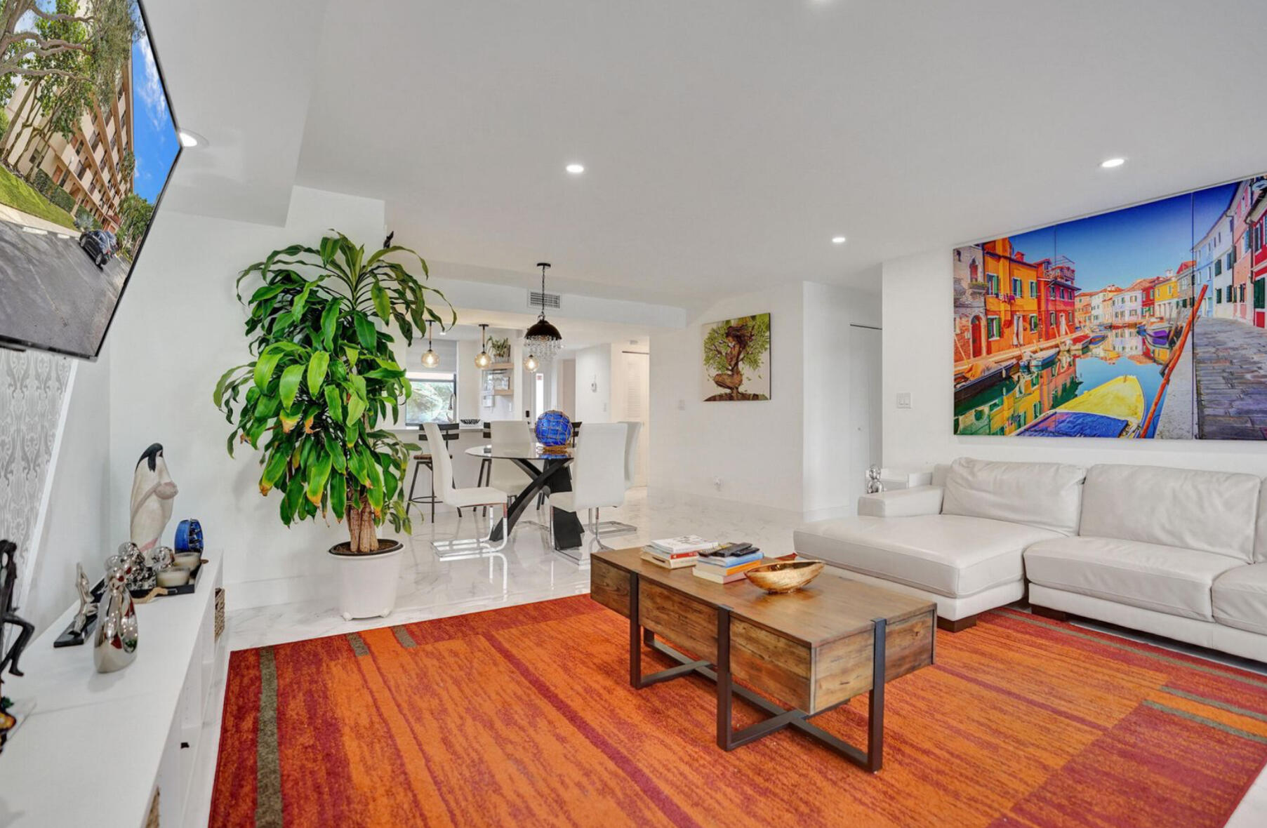 APPLEWOOD VILLAGE II-F CONDO - Residential