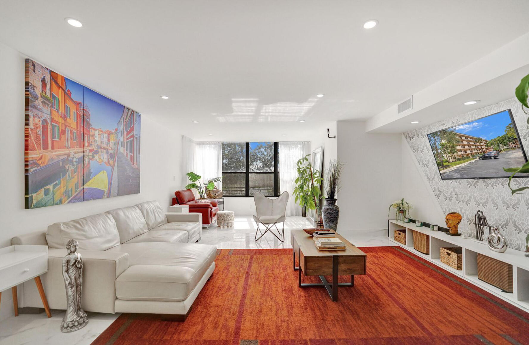 APPLEWOOD VILLAGE II-F CONDO - Residential