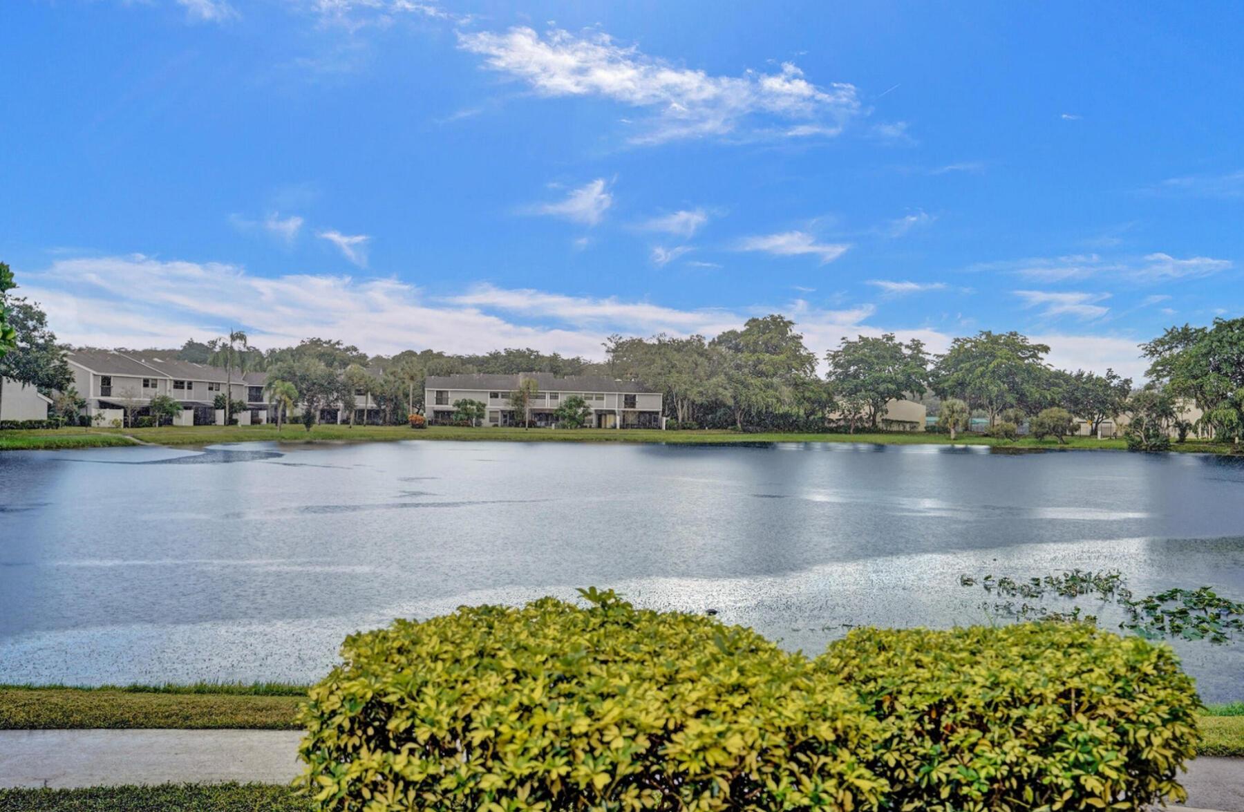 APPLEWOOD VILLAGE II-F CO - Residential