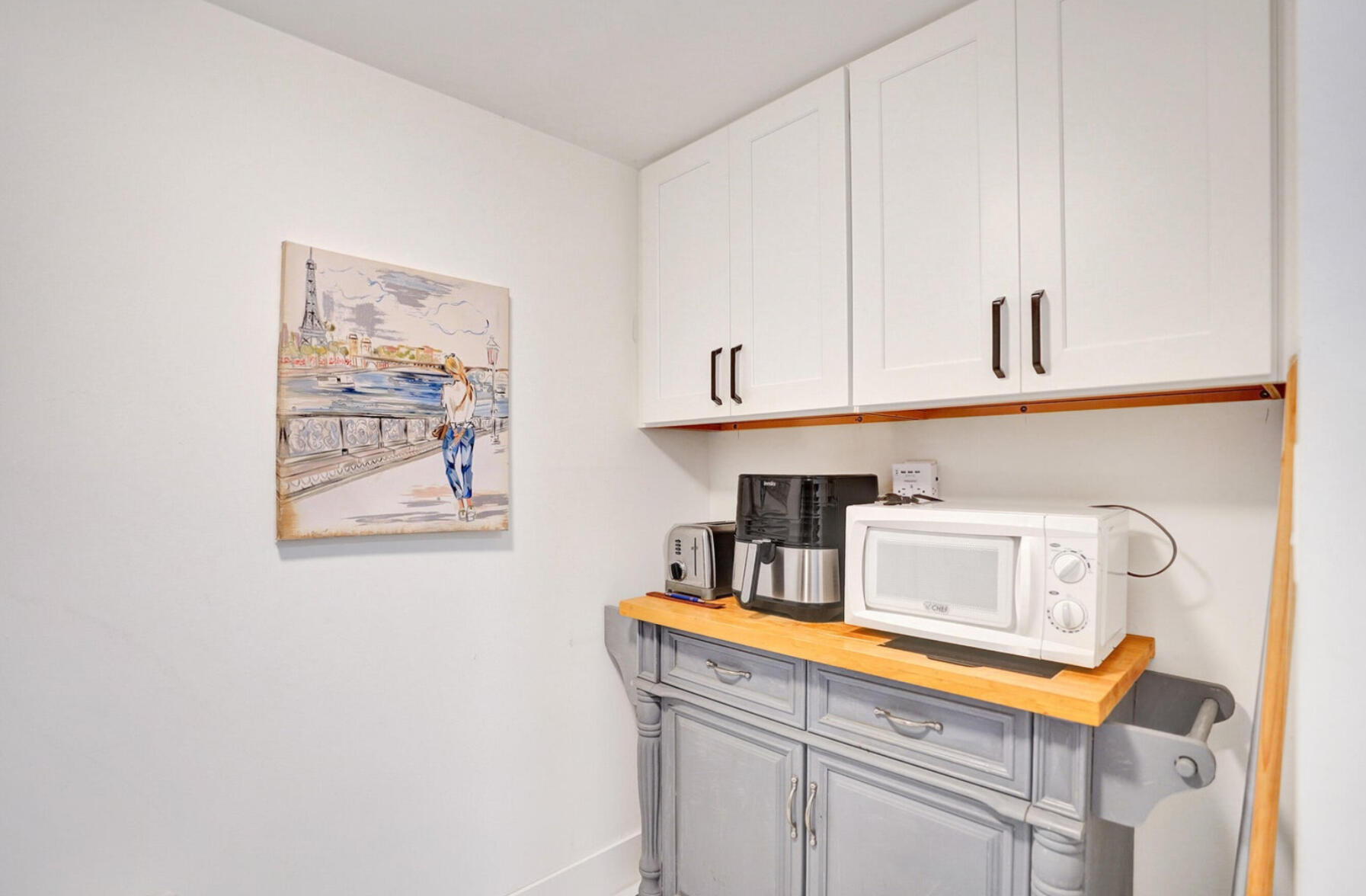 APPLEWOOD VILLAGE II-F CONDO - Residential