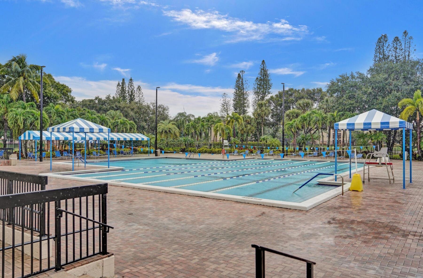 APPLEWOOD VILLAGE II-F CO - Residential