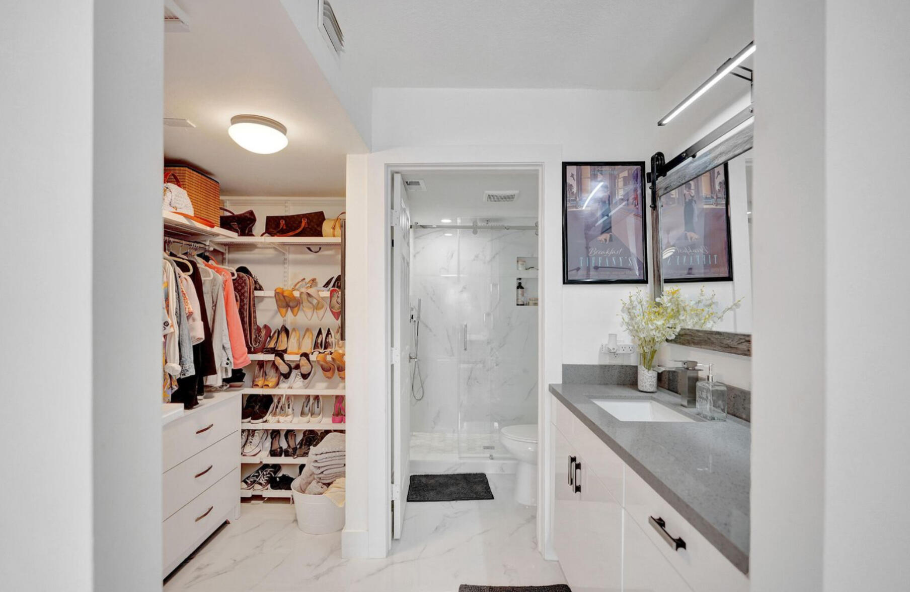 APPLEWOOD VILLAGE II-F CONDO - Residential