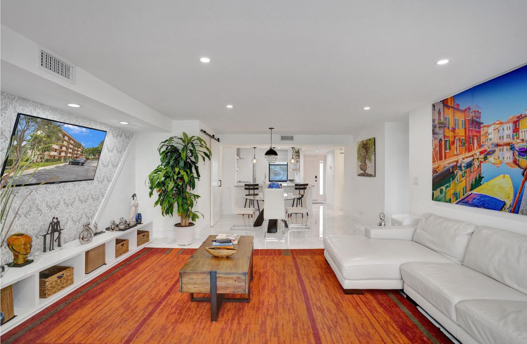 APPLEWOOD VILLAGE II-F CONDO - Residential