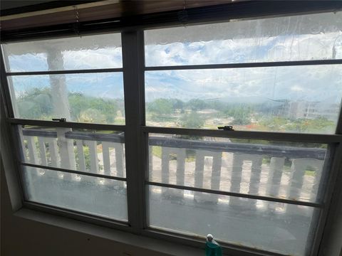 A home in Deerfield Beach