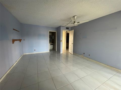 A home in Deerfield Beach