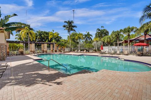 A home in Lake Worth