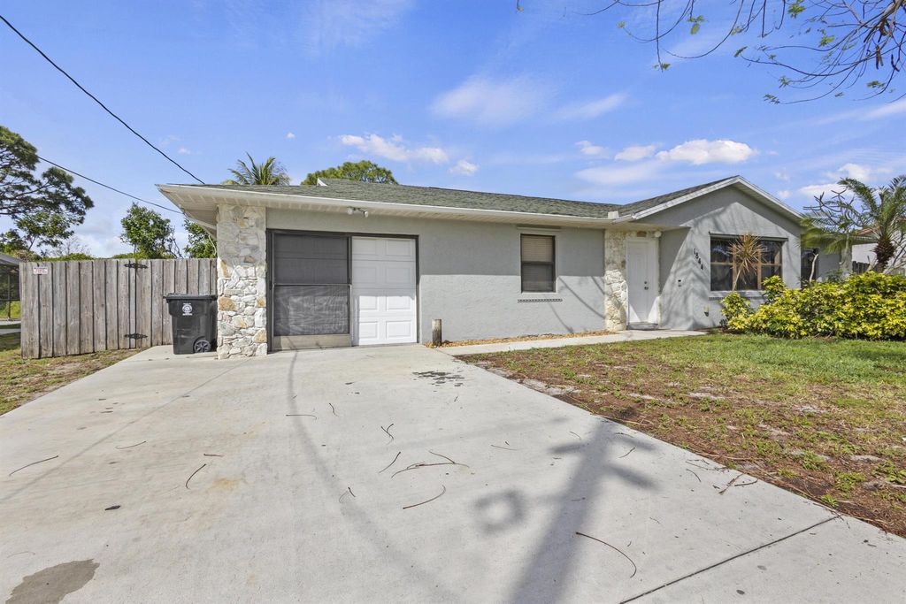 Photo of 1844 SW Brisbane Street, Port Saint Lucie, FL 34984 (MLS # R11078634)