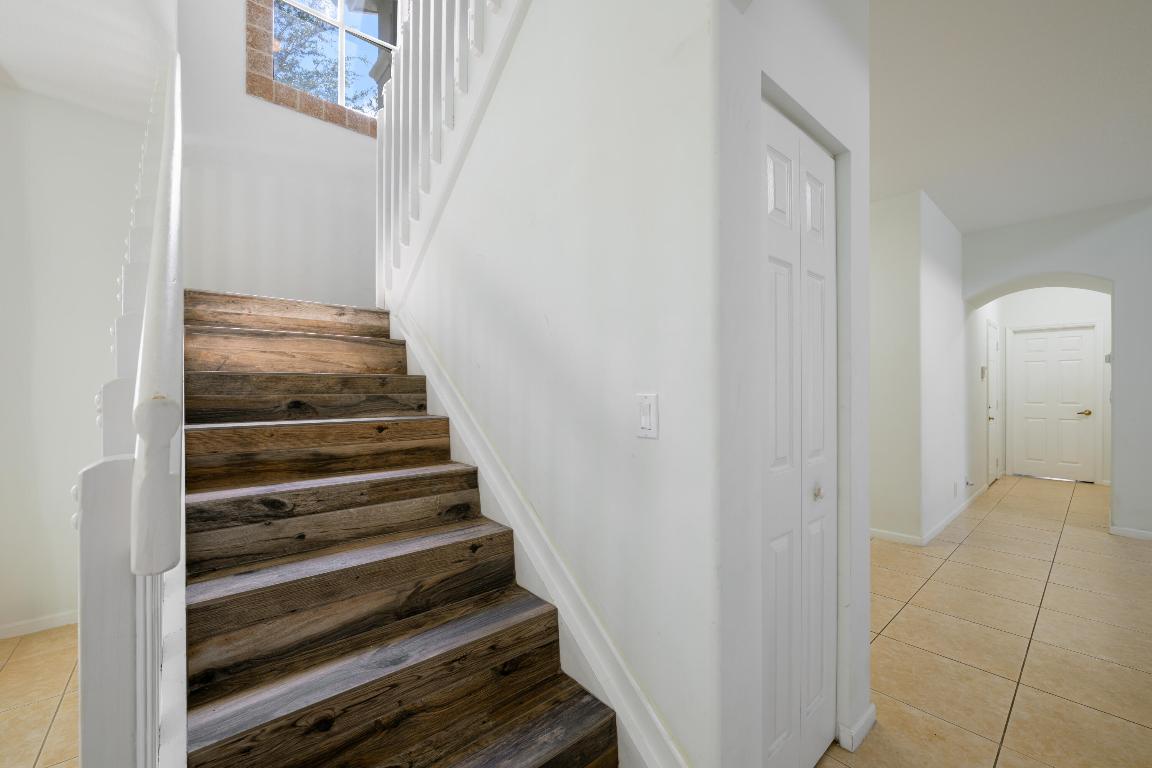 WINSTON TRAILS PAR 17 - Residential