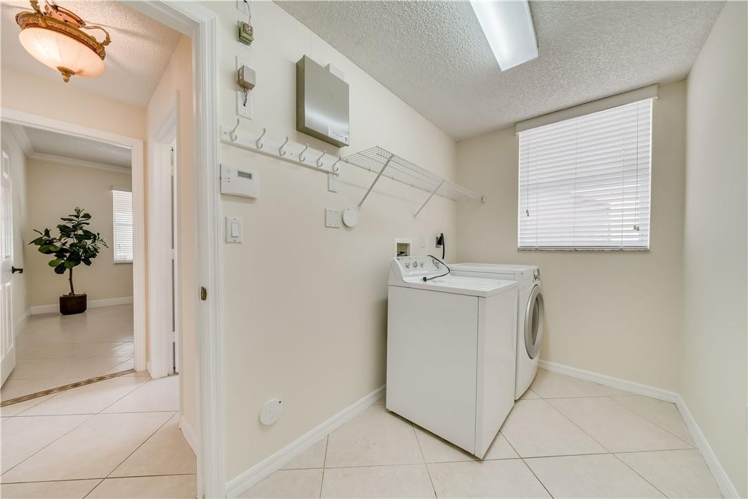 PEMBROKE FALLS PH 6 - Residential