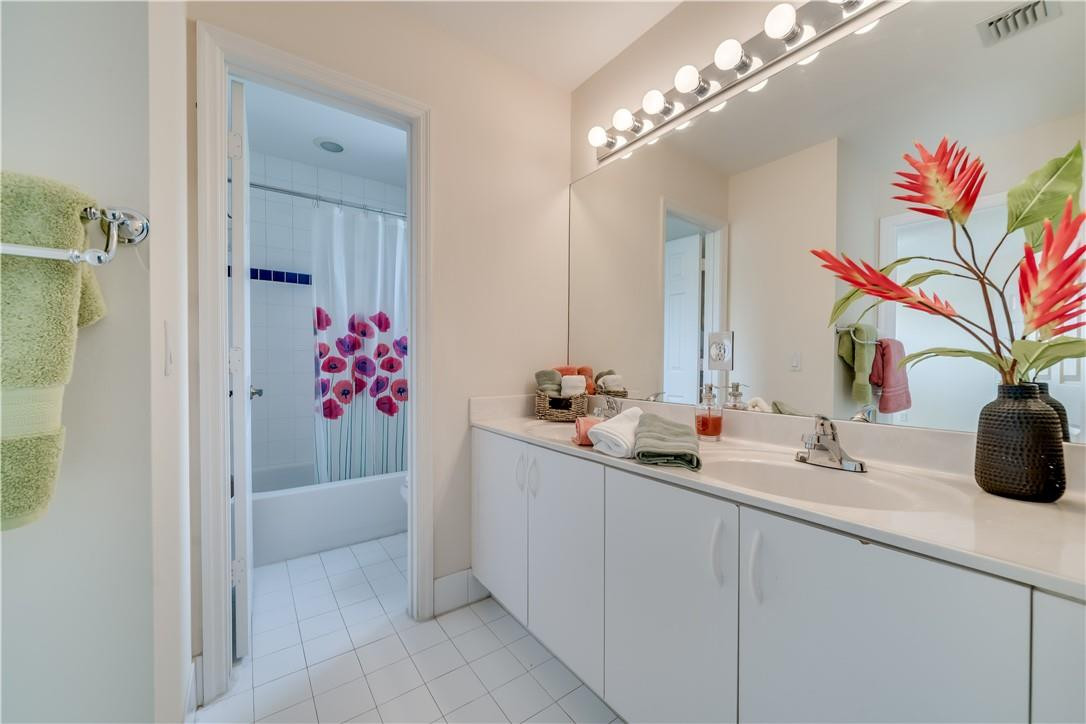 PEMBROKE FALLS PH 6 - Residential