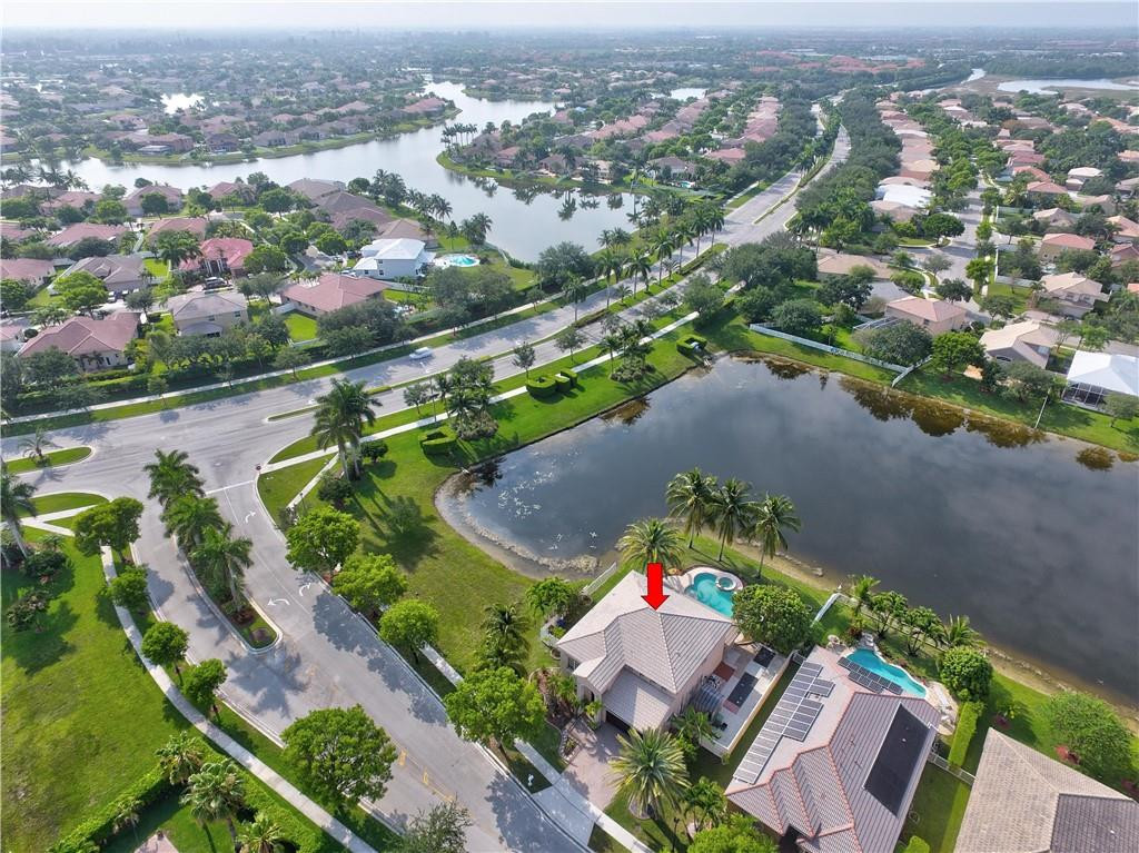 PEMBROKE FALLS PH 6 - Residential