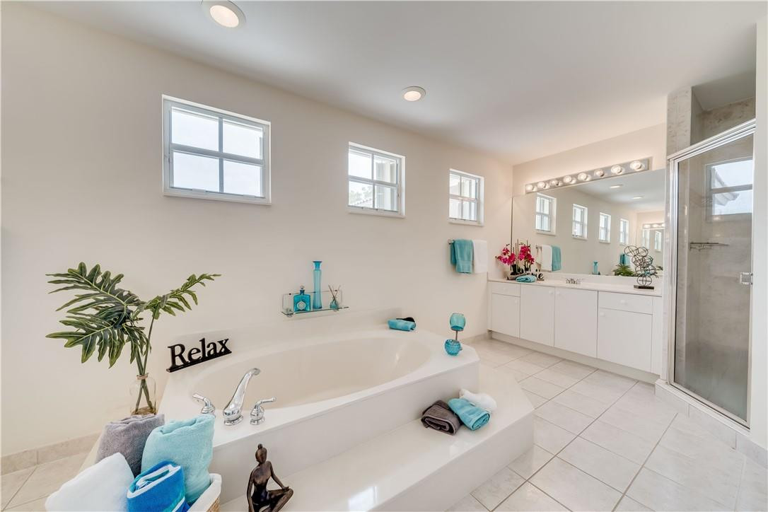 PEMBROKE FALLS PH 6 - Residential