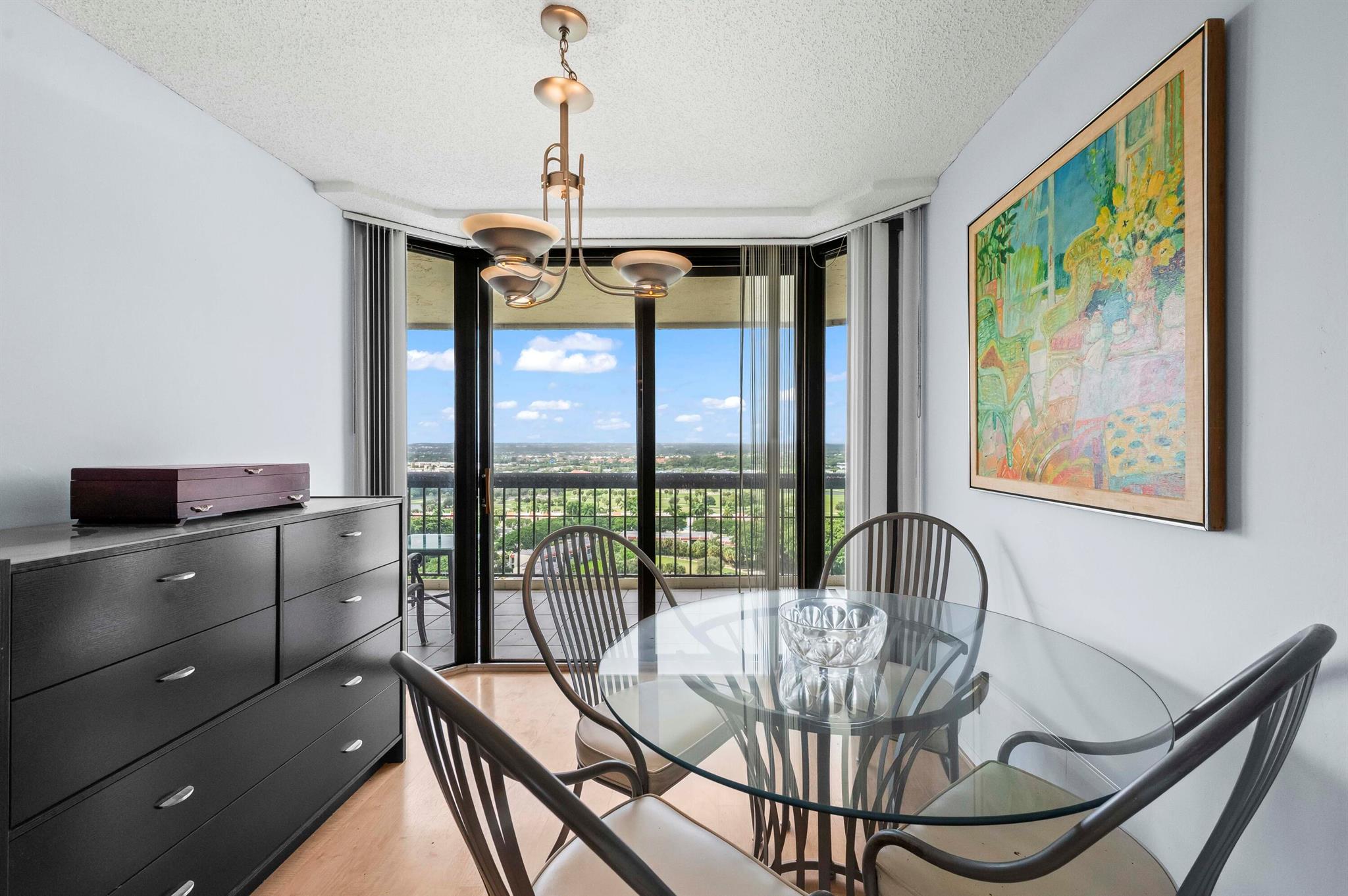 CONSULATE CONDO - Residential