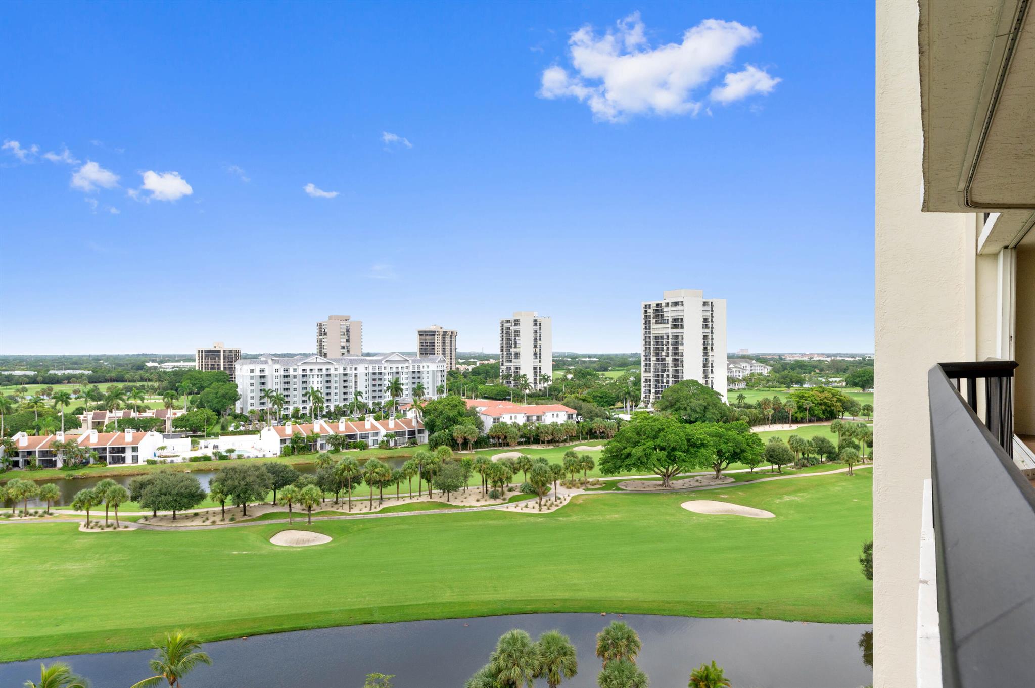 CONSULATE CONDO - Residential