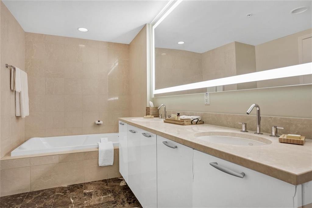 Q CLUB RESORT & RESIDENCE - Residential