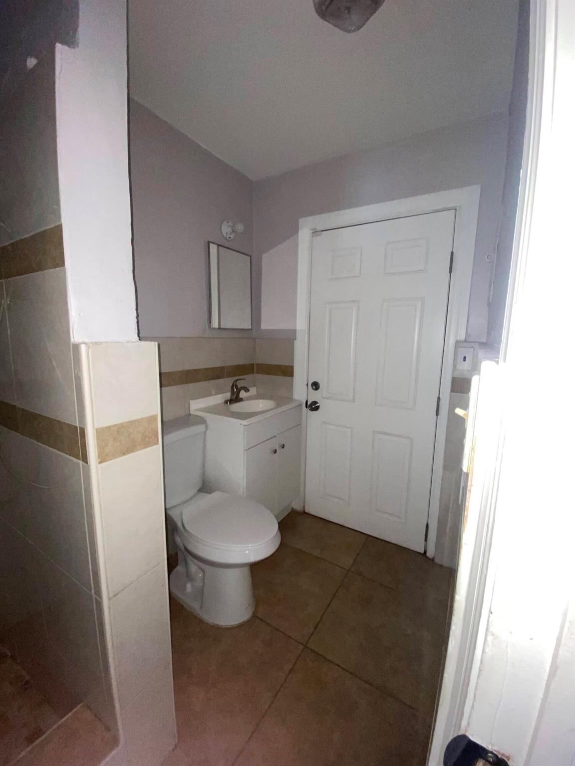 GUARINO - Residential Lease