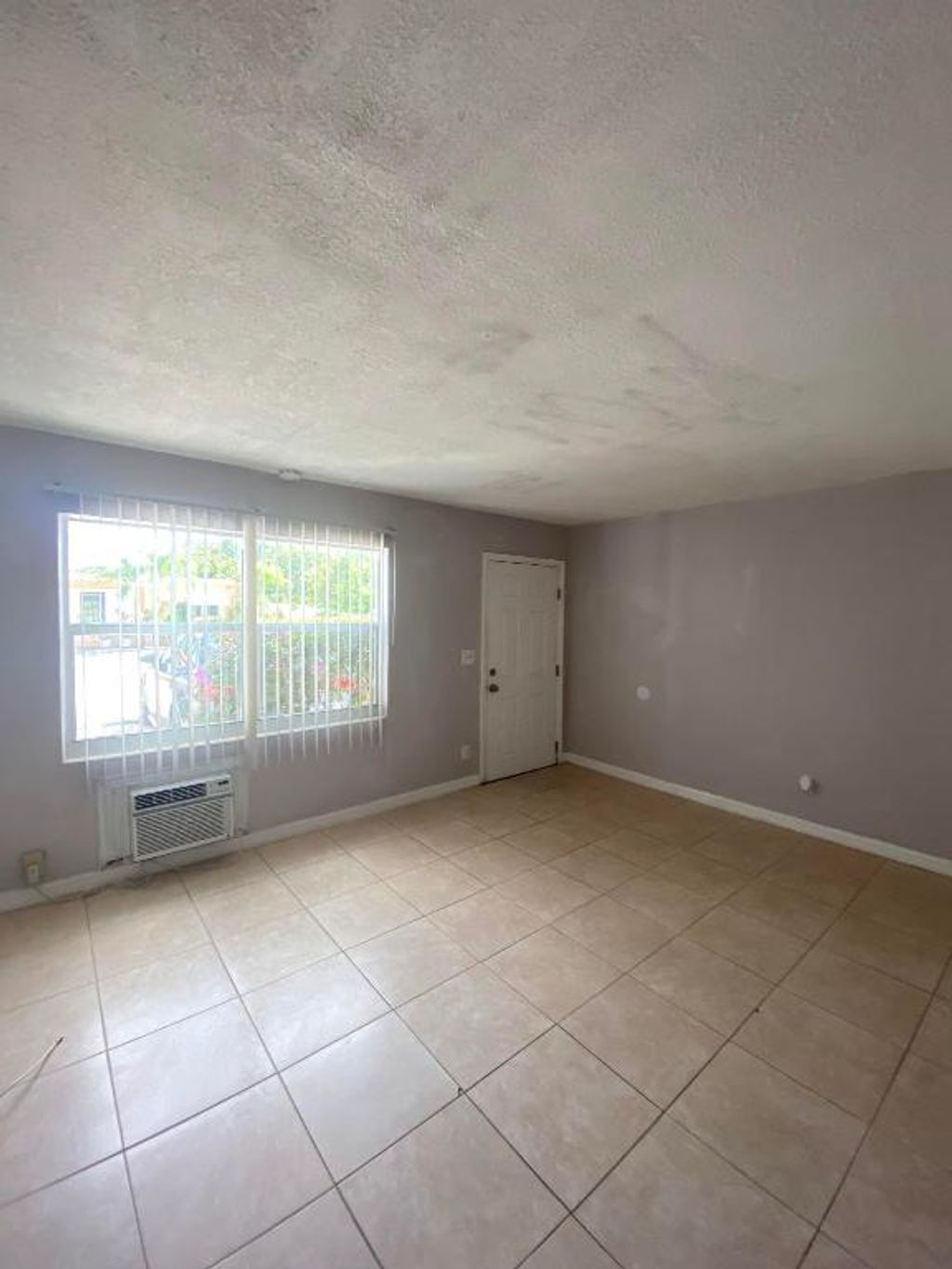 Photo of 1820 Redbank Road #2, West Palm Beach, FL 33408 (MLS # R11143317)