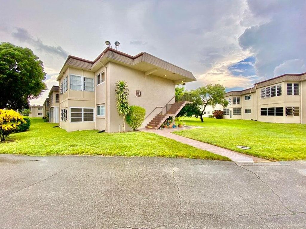 Photo of 752 Lori Drive #222, Palm Springs, FL 33461 (MLS # R10974920)