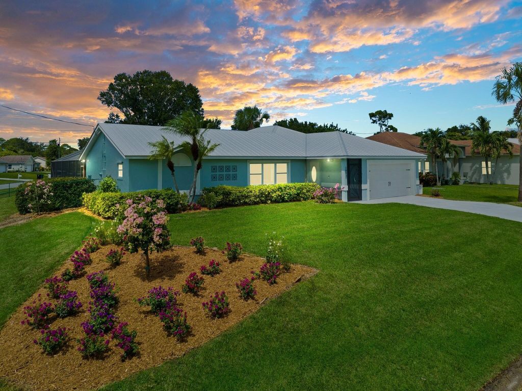 Photo of 1972 SW Erie Street, Port St Lucie, FL 34953 (MLS # R10922969)