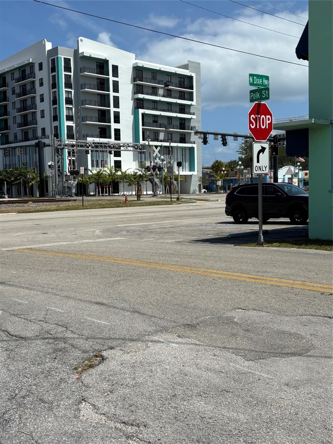 Hollywood Little Ranches - Residential Income