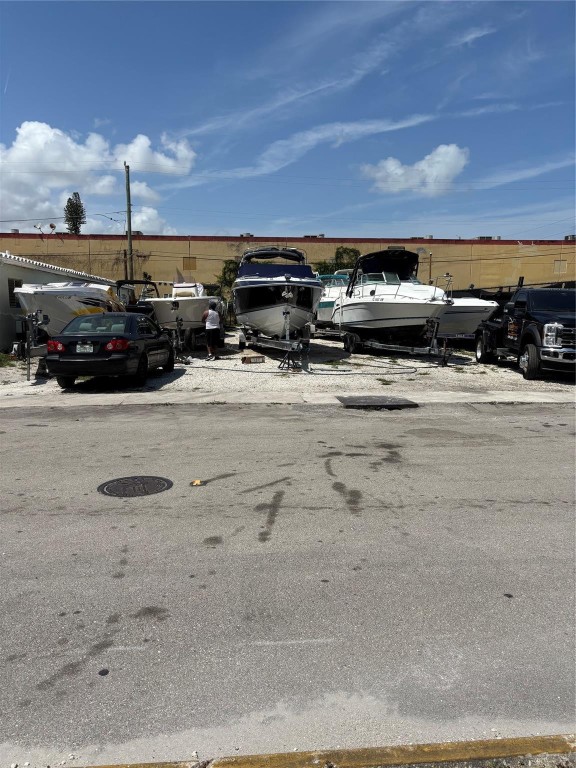 Hollywood Little Ranches - Residential Income