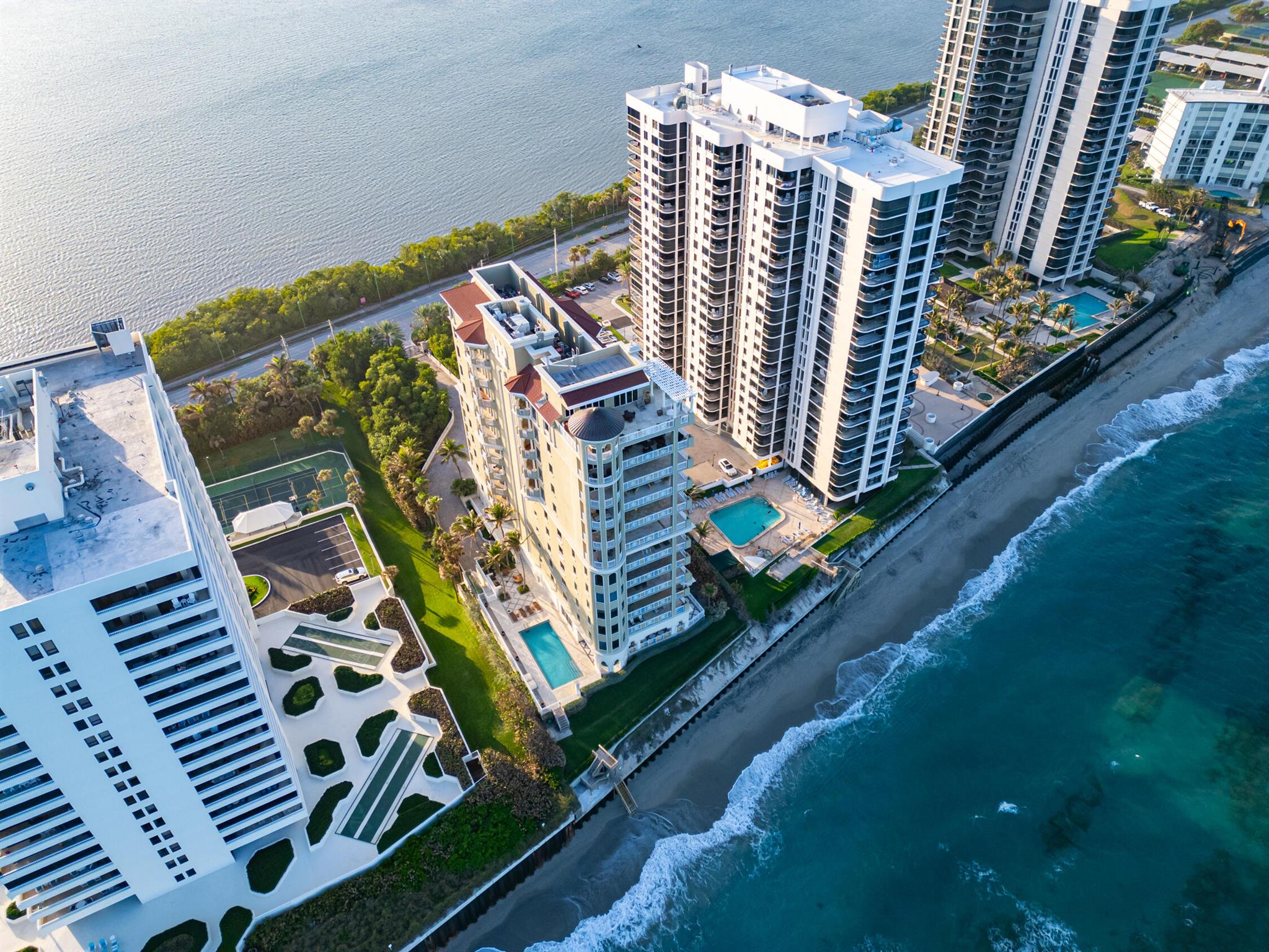 ONE SINGER ISLAND CONDO - Residential Lease