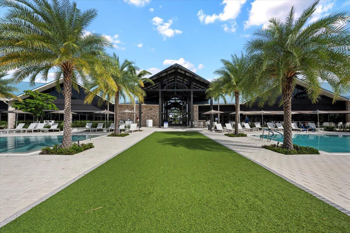 EASTPOINTE - Residential