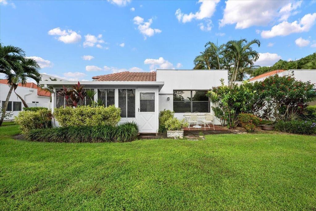 Photo of 13210 Touchstone Place, Palm Beach Gardens, FL 33418 (MLS # R11129884)