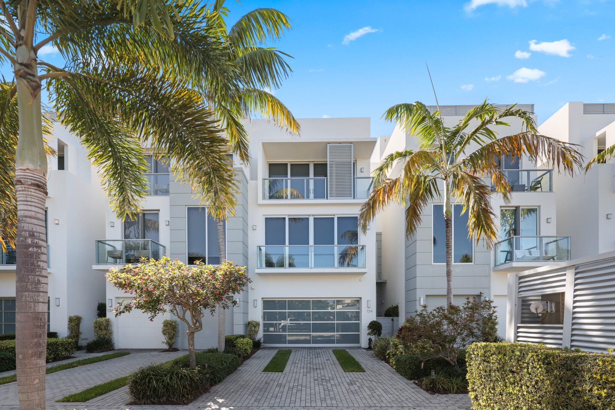 SEAGATE YACHT CLUB - Residential